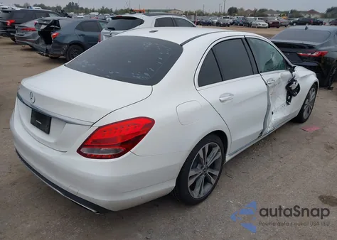 2017 Mercedes-Benz C 300 from USA, damaged, VIN 55SWF4JB6HU230816